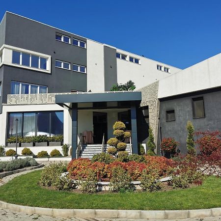 Guest Rooms Denicija Skopje Exterior photo