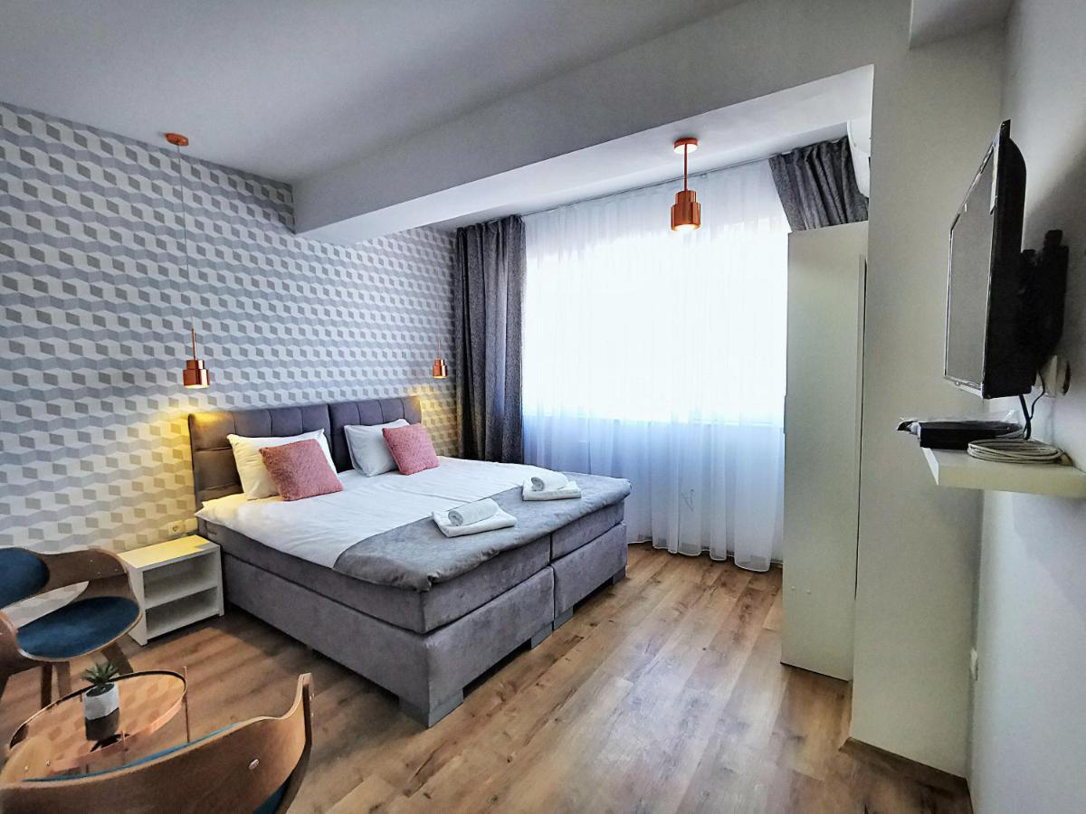 Guest Rooms Denicija Skopje Exterior photo