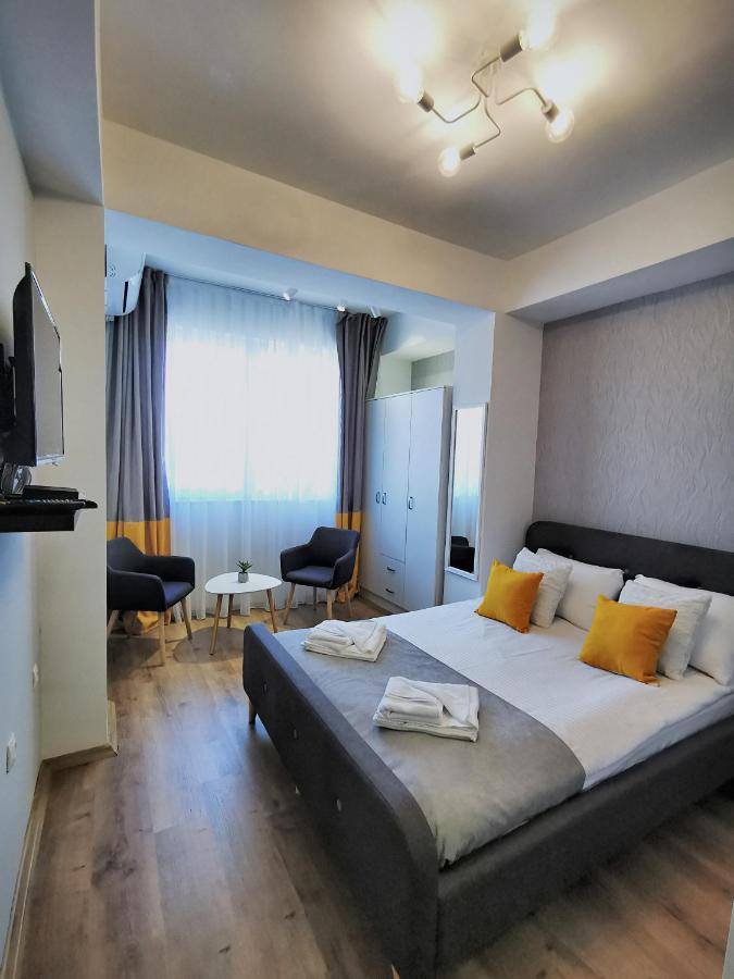 Guest Rooms Denicija Skopje Exterior photo